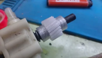 привод сиденья водителя Toyota (LEXUS) JZX90............