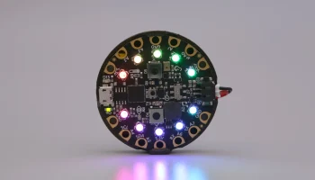 Крепление Circuit Playground Express Snap Fit 5