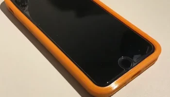 Гибкий чехол Apple iPhone 7 - 8 - SE 2020 г. 1
