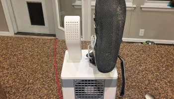 Shoe dryer