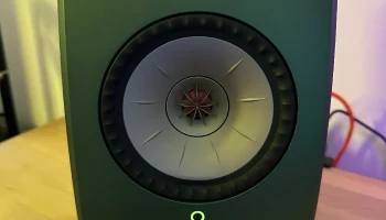 Настольная подставка для колонок KEF LSX/LSXII...... 1