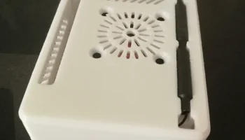 Оранжевый чехол PI5 pro 2