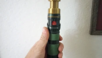Gatekeeper, оригинальный дизайн рукояти светового меча...... 2