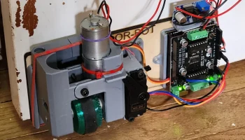 DoorBot v1