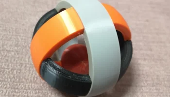 Разноцветная игрушка для кошек / Buntes Katzenspielzeug...