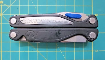 Панель для большого пальца Leatherman Charge...... 1