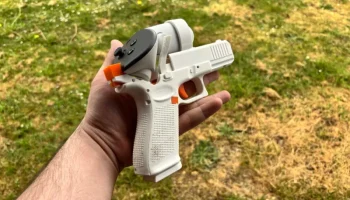 AceXR VR - FCU и телефон, вдохновленные Glock 17 Gen 5... 1