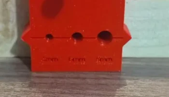 Сверлильный станок для деревянных дюбелей........