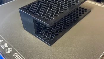 J5create USB-блок питания с креплением на DIN-рейку........ 1