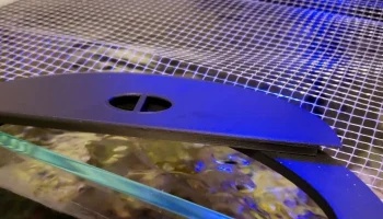 Дверца для кормления для аквариумной сетки Красного моря .. 1