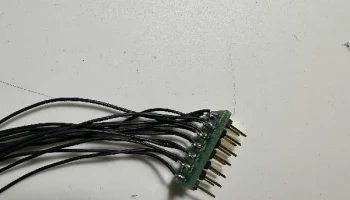 Разъем батареи B-MAX 3