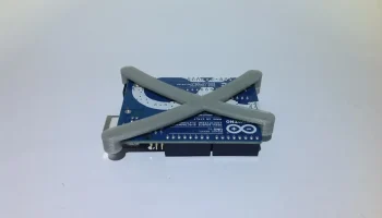 Подставка/держатель Arduino Uno 4