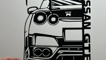 NISSAN GTR R35 - украшение на пару
