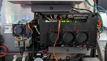 Крепление BTT Octopus на DIN-рейку с крышкой вентилятора... 1