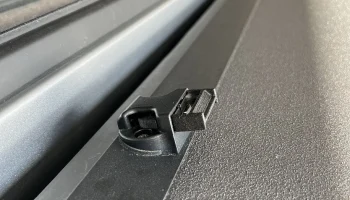Зажим для пряжки кровати Toyota Tundra Зажим для пряжки кровати Toyota Tundra