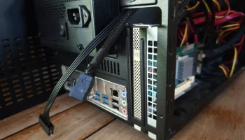 NAS-хранилище с интерфейсом SAS 3