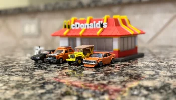 1:64 Классическая диорама Макдональдса 3