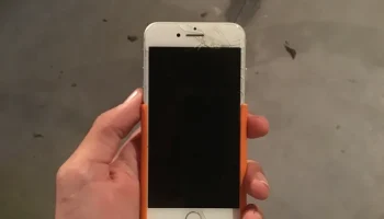 iPhone 8 крепление на велосипед 2