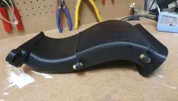 Трехкомпонентная трубка воздухозаборника Ford Focus ST...... 1