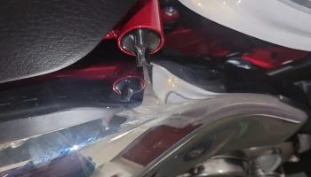 Снятие сиденья Honda Monkey без инструмента............ 8