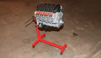 Двигатель LS3 V8 - движущаяся модель... 6