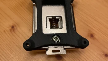 Металлический адаптер Raspberry Pi Armor с зажимом DIN..... 1