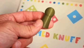 Деталь игры Ludo для шведской версии (Fia med knuff)........