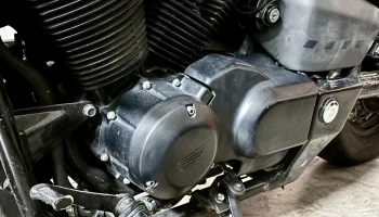 Крышка генератора Honda Shadow