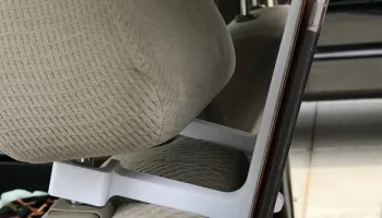 Еще одно крепление на подголовник для iPad Air 2 3
