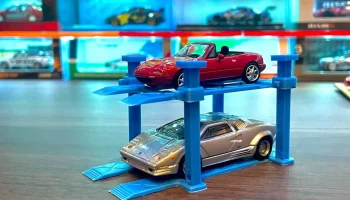 Hot Wheels и автомобильные подъемники в масштабе 1/64 Hot Wheels и автомобильные подъемники в масштабе 1/64