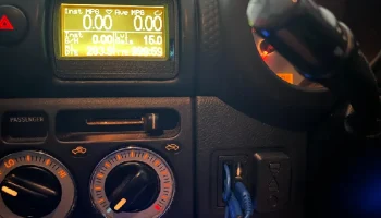 Интеграция ультракалибрной приборной панели Toyota MR2 ZZ... 2