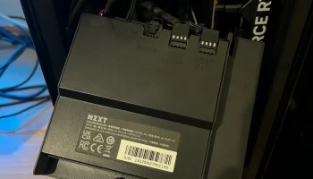 Крепление дисплея NZXT H1 3