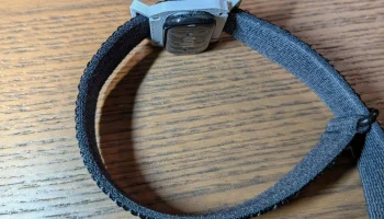 Воздушный адаптер Fitbit для ремней на бицепс или лент НА... 7