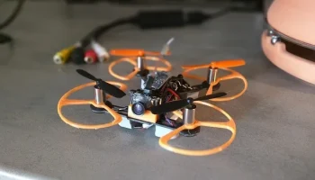 Надлежащая защита для QX95 и других квадрокоптеров с двиг...