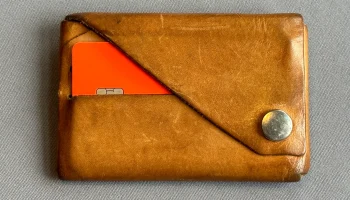 Сделать простой кошелек - Кожевенное дело для начинающих. Сделать простой кошелек - Кожевенное дело для начинающих.