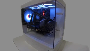 LilFishyTanky - Корпус для ПК mATX FishTank LilFishyTanky - Корпус для ПК mATX FishTank