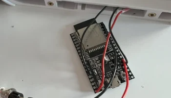Happy Cloud с кнопкой и кронштейном ESP32........ 2