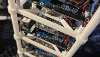 Стекируемая подставка OrangePi5 Tower с охлаждающим венти... 1