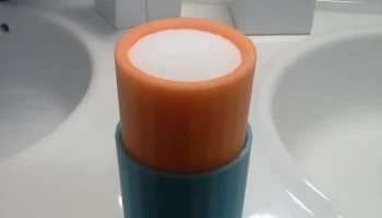 Дозатор для дискеты для снятия макияжа........ 3