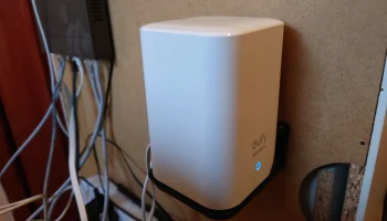 Настенный кронштейн Eufy HomeBase 2