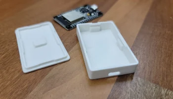 ESP32 Коробка с защелкивающейся крышкой (3 версии)........