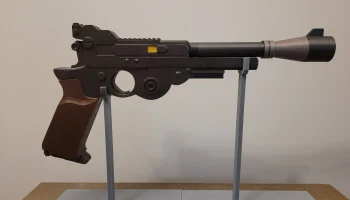 Мандалорский бластерный пистолет IB-94 Дина Джарина........ 1