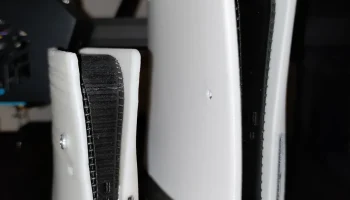 Миниатюрная PlayStation 5