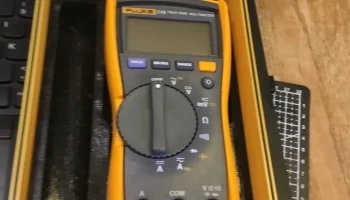 Вставка из ТПУ для превосходного прочного чехла Fluke от .. Вставка из ТПУ для превосходного прочного чехла Fluke от ..