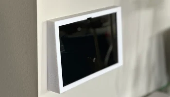 Угловое настенное крепление для Lenovo Tab M10 Plus - поколе 6