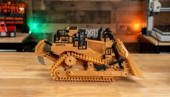 Радиоуправляемый бульдозер - своими руками........ 4