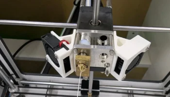 Easy Ultimaker 1, 2, 2+ - модернизация вентилятора 30x30 ... 1