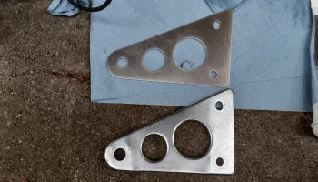 Кронштейн фары Honda NTV 650 (61316-MZ6-000, 61317-MZ6-00... 2