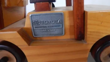 Вилы для вилочных погрузчиков Toyota (крепление вил, нере... 5