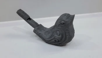 Щебечущая трель птичьего свистка...